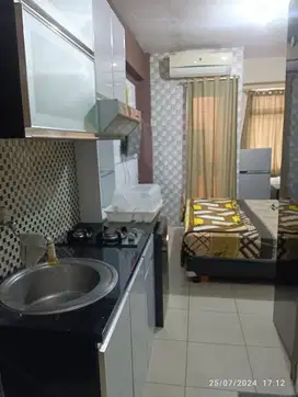 Sewa studio apartemen Green Bay Pluit Jakarta Utara greenbay bay walk