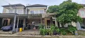 Di Jual Cepat Rumah Bagus di ARUBA Residence , Pancoran Mas Depok