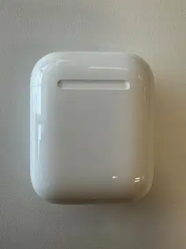 Airpods 2nd generation with Charging Case