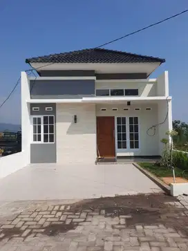 DIJUAL RUMAH SERASA VILLA PUDAKPAYUNG BANYUMANIK