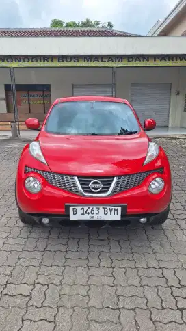 Juke red edition at 2013