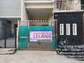 Dilelang rumah tingkat dekat jl. raya gunung sahari