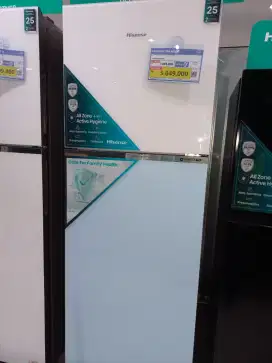 Bisa cicil kulkas Hisense tanpa kartu kredit.