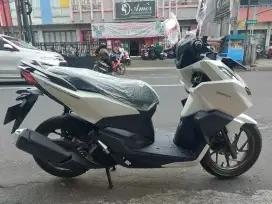 Honda vario 160cc fi 2024 istimewa 1000km seperti baru