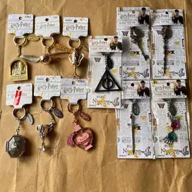 Miniso x Harry Potter Keychain / Gantungan Kunci Horcrcux Hogwarts DLL