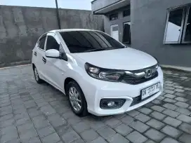 Honda Brio E MT Asli Bali