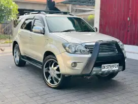 DIJUAL FORTUNER