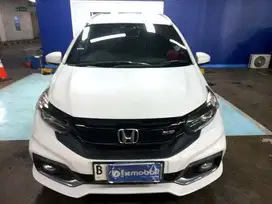 Honda Mobilio 1.5 RS Bensin-AT 2019 Putih FIY