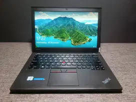 Thinkpad X260 i5-6300U 2.4 GHz RAM 8GB SSD 256GB Normal Garansi