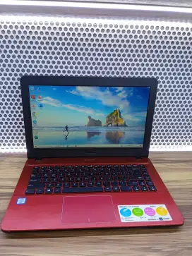 Bismillah aptop Asus X441X
Intel Ci3-6006U 
Ram4GB 
SSD128GB
Hardisk