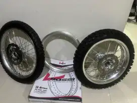 Velg Original Yamaha WR 155 + Velg Vrossi