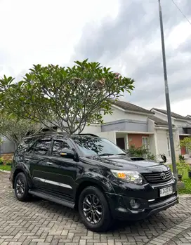 Fortuner TRD VNT AT DIESEL LOW KM SERVICE RECORD