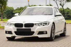 Kencang! BMW 330i Sport Facelift 2019 Mercy C300 320i 520i