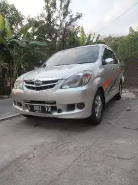 Dijual cepat xenia xi  tahun 2010 murah 79jt aja mas orisinil serius