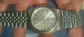 Jam tangan Seiko 5  Otomatis