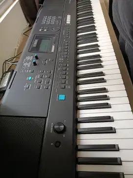 Yamaha PSR EW 425 MULUS BGT (kondisi 98%)