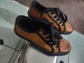 Sepatu cewek abg keren habis