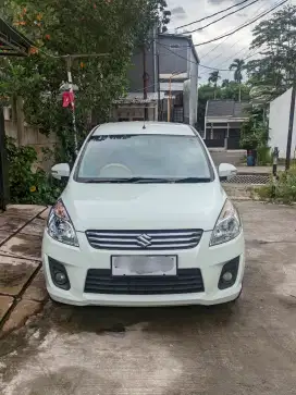 Ertiga GX matic 2013