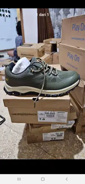 Sepatu Outdoor Sepatu Gunung Pria WEINBRENNER Original Size 41