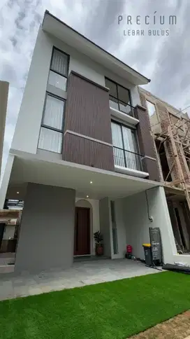 Rumah Mewah 3 Lantai Townhouse Precium Lebak Bulus Jakarta Selatan