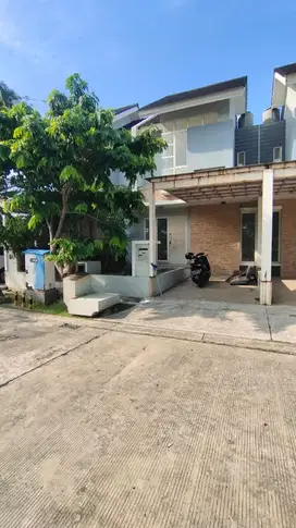 Di Sewakan Rumah Cluster Vasana Kota Harapan Indah Bekasi