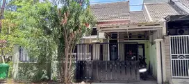 Rumah di Gunung Anyar Asri