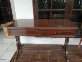 Meja kantor atau meja Tulis kayu jati Antik