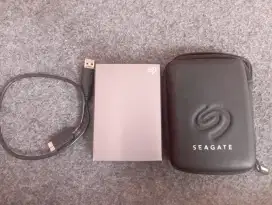 Jual Seagate One Touch 4 TB/Usb 3.0/kondisi Normal/1.000.0000