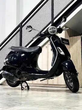 Promo Blibli 0%‼️Vespa LX125 iget th 2020 hitam - Ayu mustika