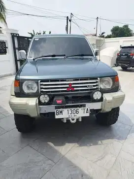 Mitsubishi Pajero V6 98 istimewa