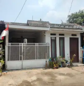 Di sewakan rumah