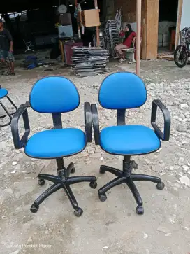 Jual Kursi Kantor Bekas Pakai Tangan Murah