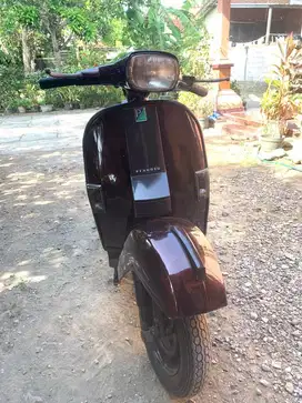 Vespa sangat Istimewa