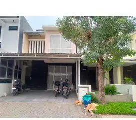 Jual rumah royal residence harewood
