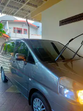 Nissan Serena 2009 Bensin