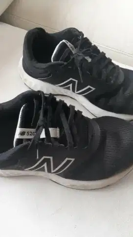 Sepatu new balance uk 37