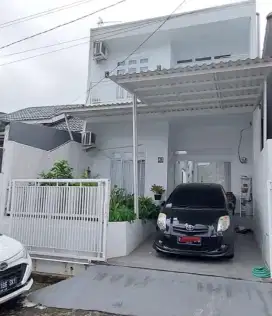 Sale rmh 2lt full renovasi siap huni dikemang Bogor akses toll 5 menit