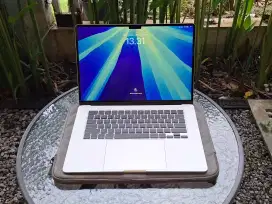 MacBook Air M2 2023