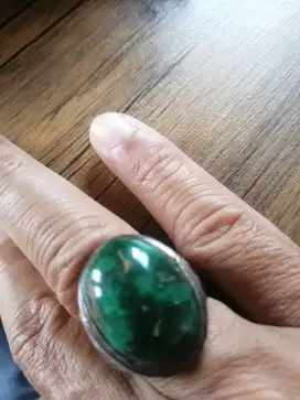 Batu pirus Persia lawas