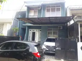 RUMAH KEREN DI PONDOK KELAPA