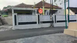 Strategis Rumah di Klaten 100 Meter Jl Jogja-Solo Dekat Kantor Bupati