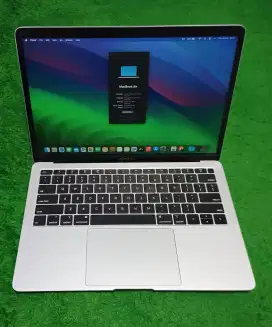 Apple Macbook Air 2019 i5 8/256 GB Silver mulus murah