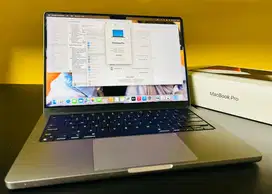 MacBook Pro 14 inch M1 Pro fullset cc kecil likenew