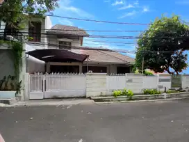 Dijual Cepat Rumah Hook Di Pasar Minggu Cocok Untuk Kos kosan