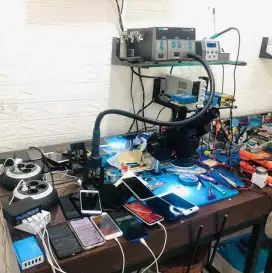 SERVICE HP & LAPTOP SEMUA MERK
BISA DI TUNGGU & BERGARANSI… !!!