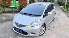 HONDA JAZZ RS 1.5 AT (LOW KM) ISTIMEWA!