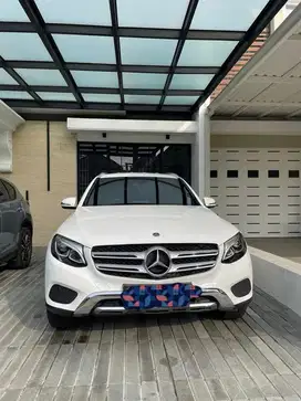 Mercedes GLC200