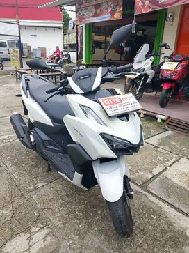 HONDA VARIO 160 CBS 2024