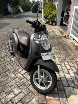 Scoopy Abu Metalik 2018 Malang/ Madiun