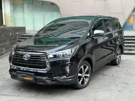 LOW KM ! TOYOTA INNOVA 2.4 VENTURER AT MATIC NIK 2021